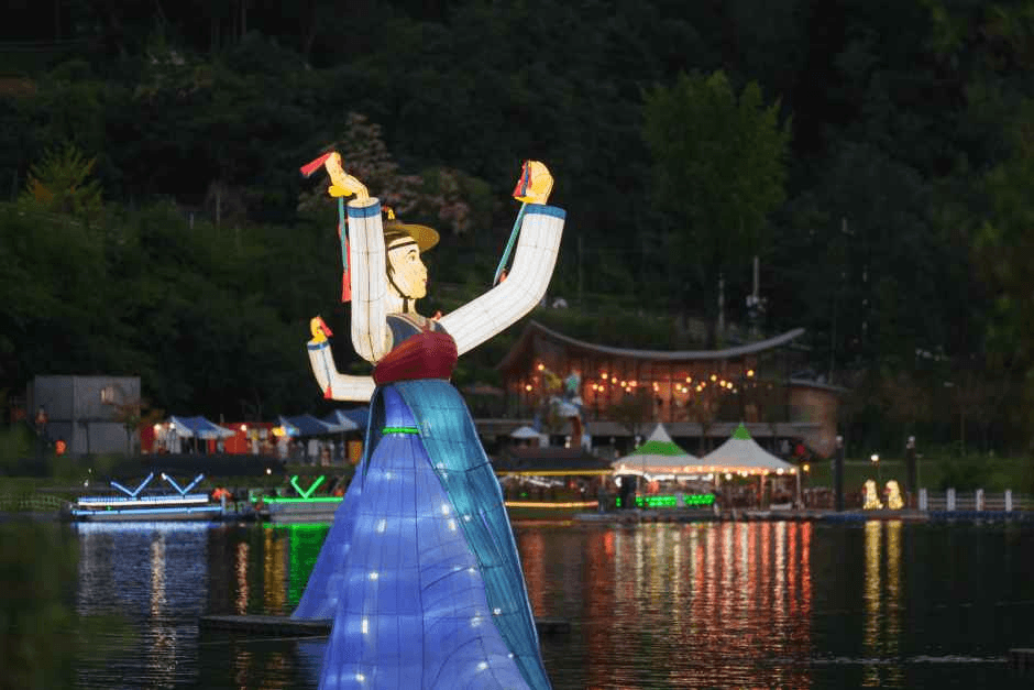 Jinju Namgang Yudeung Festival 10