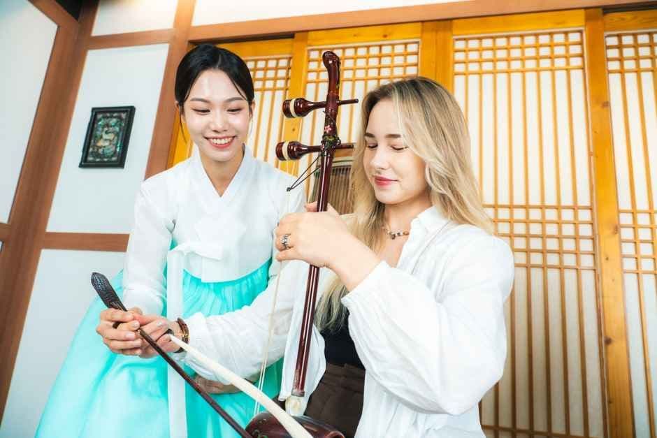 Gugak Performance Jinyeon (국악공연 진연) 9