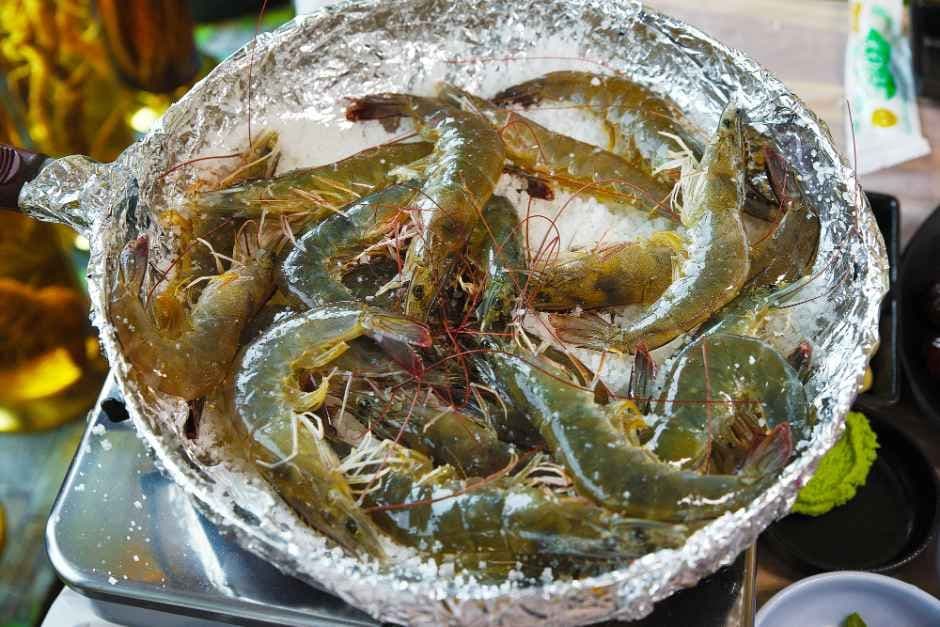 Hongseong Namdang Port Jumbo Shrimp Festival (홍성남당항 대하축제) 9