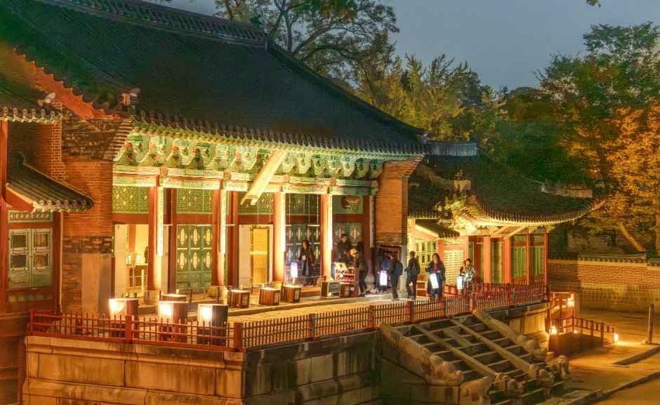 King Jeongjo's Royal Parade (์ ์กฐ๋์ ๋ฅํ์ฐจ ๊ณต๋์ฌํ)